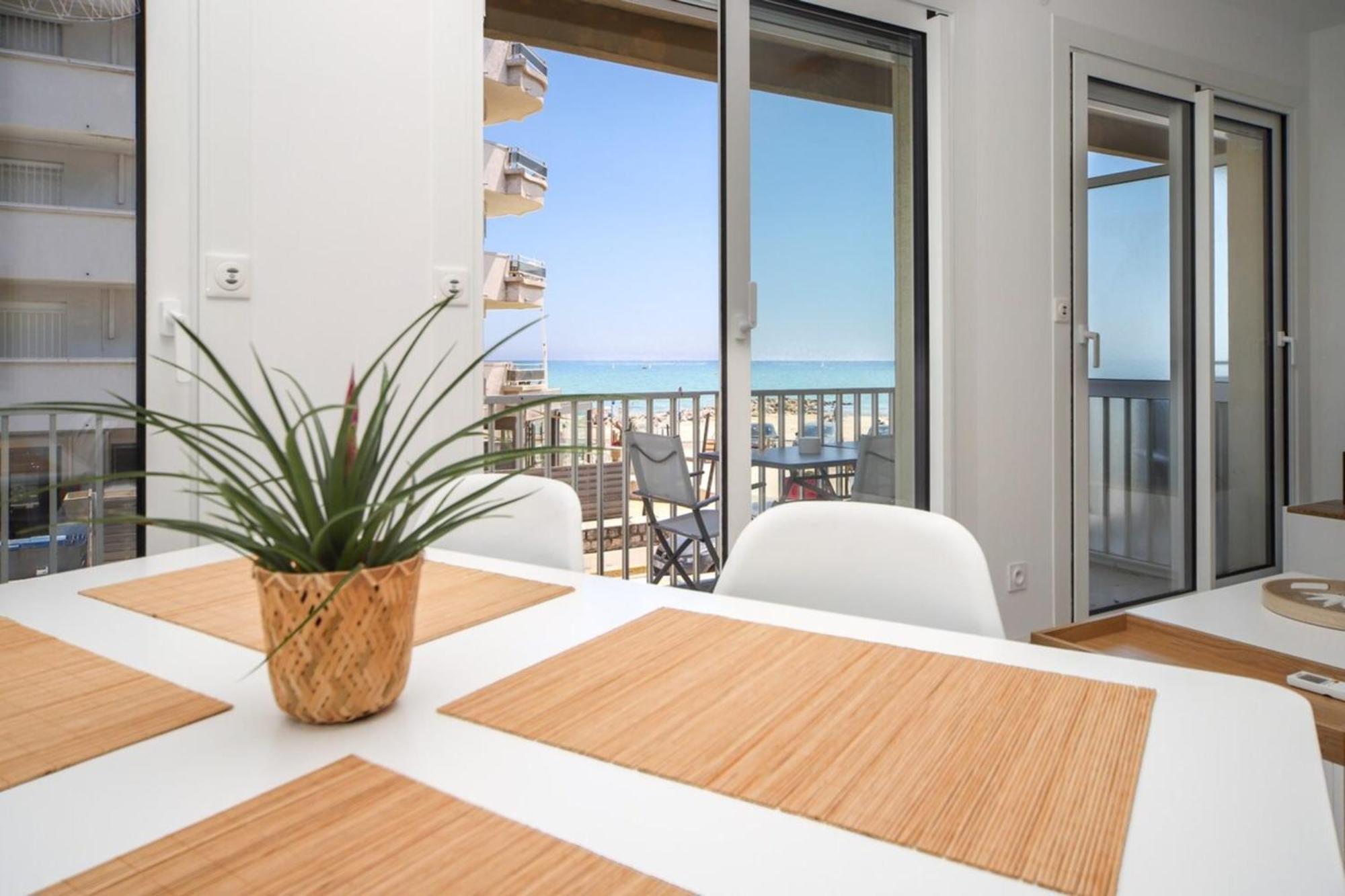 T2 Le Plenitude Vue Mer Palavas Exterior photo